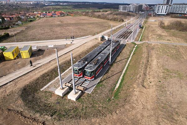 Dočasná tramvajová úvrať Holyně Úvrať Holyně